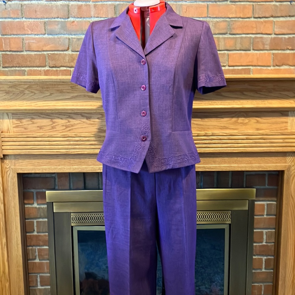 EUC Sz 16P Sag Harbor 2pc pantsuit